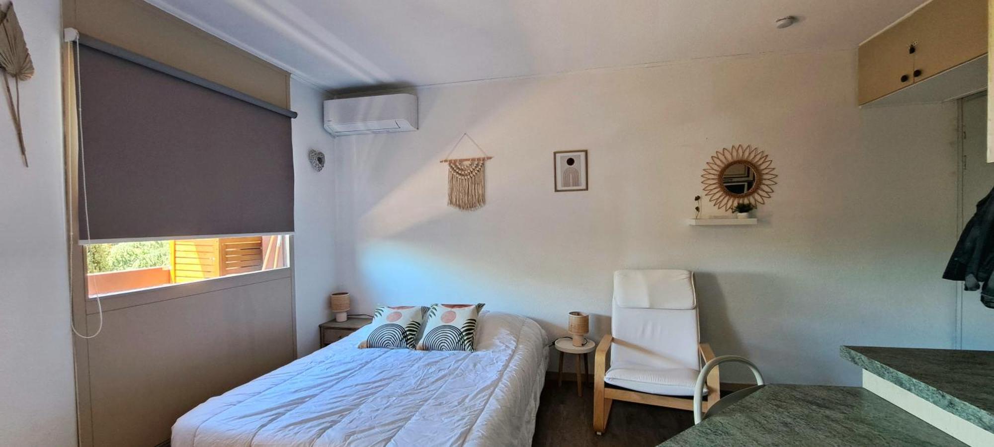 Studio Meuble Cures Thermales Avec Vue Gréoux-les-Bains Kültér fotó
